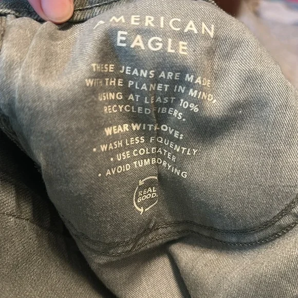 AE EasyFlex +TENCELT™ Fibers Slim Straight Jean Never worn. Excellent condition. - Picture 13 of 15